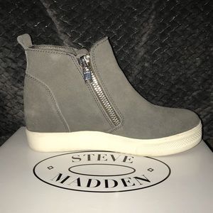 Steve Madden Wedgie Shoes